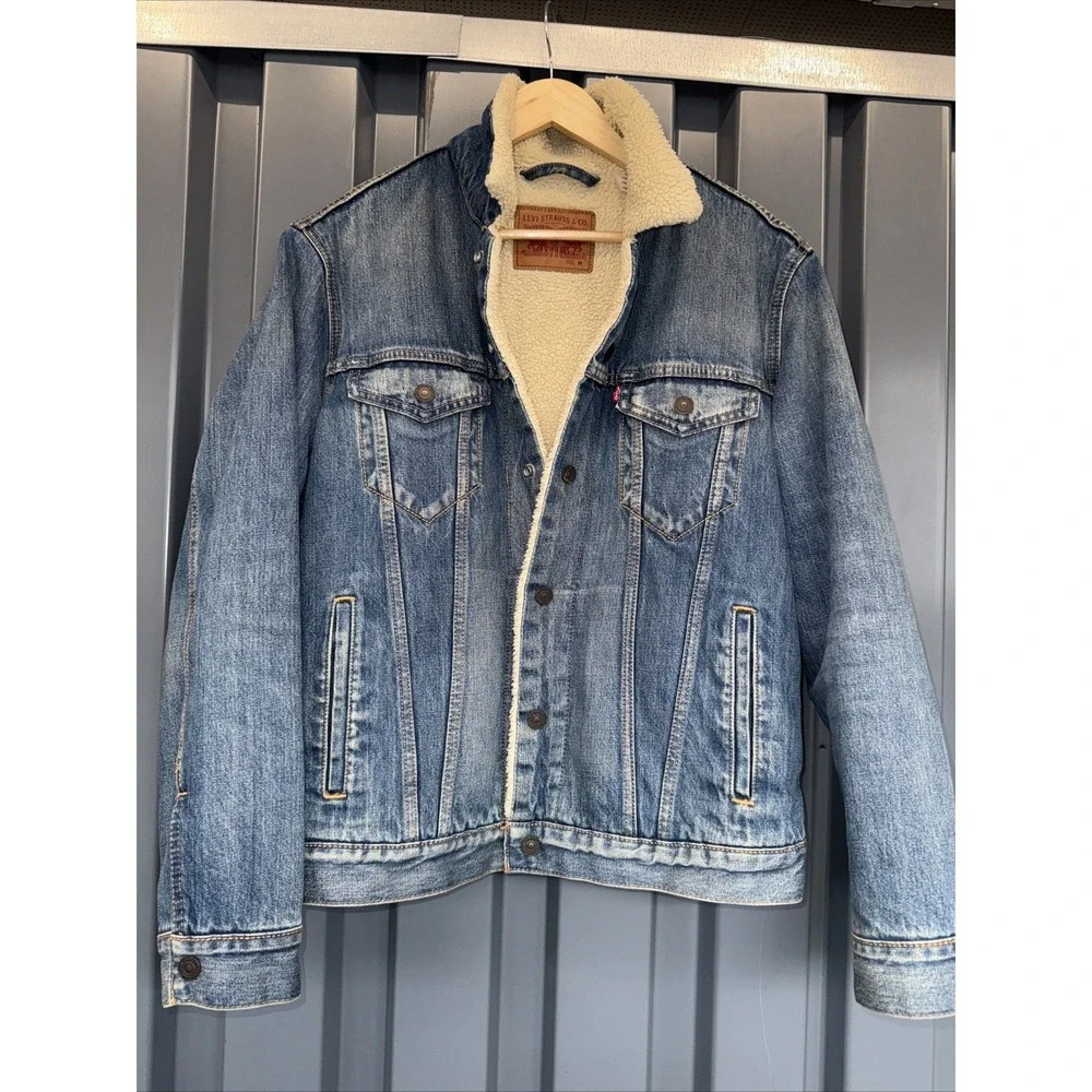 Levi's Sherpa Trucker Denim Jacket Men's Medium M Blue Jean Fleece Lined Coat